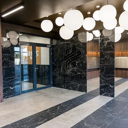 Hawelanska 25 Superior By Bookinghost Apartment Posen